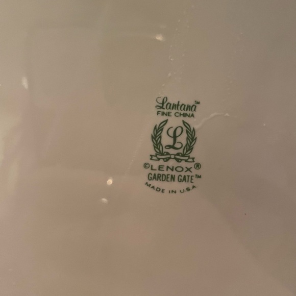 Rare beautiful Lenox diner plate - Picture 2 of 3